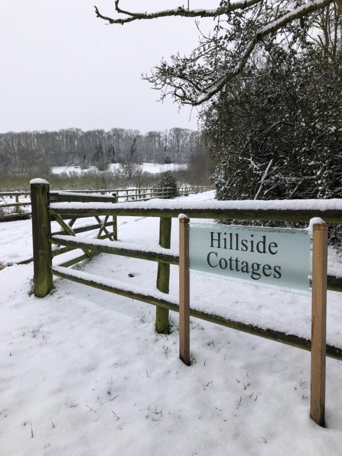 Wisteria Cottage - Hillside Holiday Cottages, Cotswolds Warmington Esterno foto