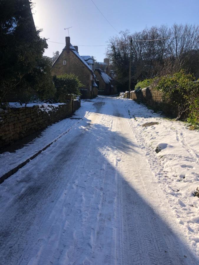 Wisteria Cottage - Hillside Holiday Cottages, Cotswolds Warmington Esterno foto
